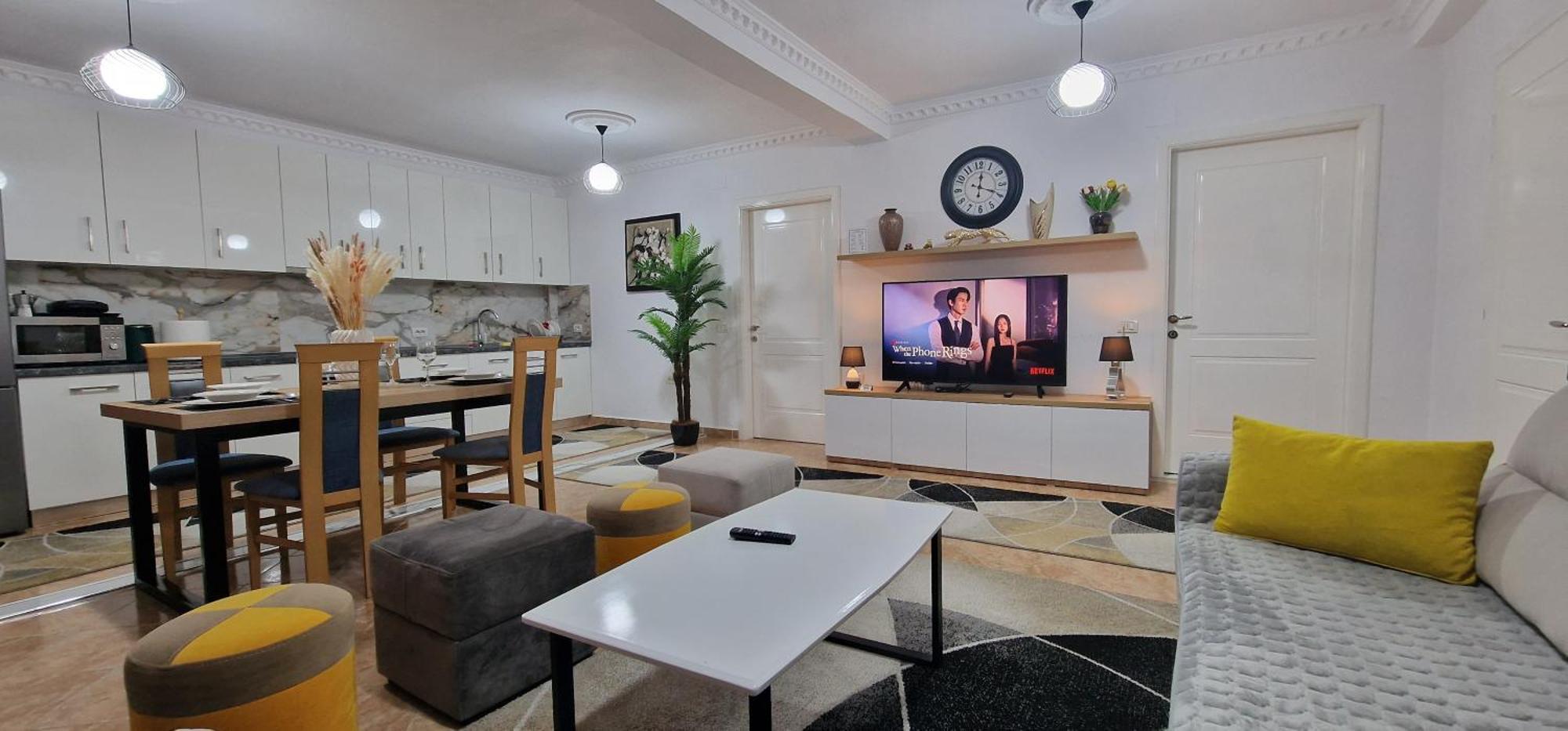 Daily Rent Apartment City Center Elbasan 6 Kültér fotó